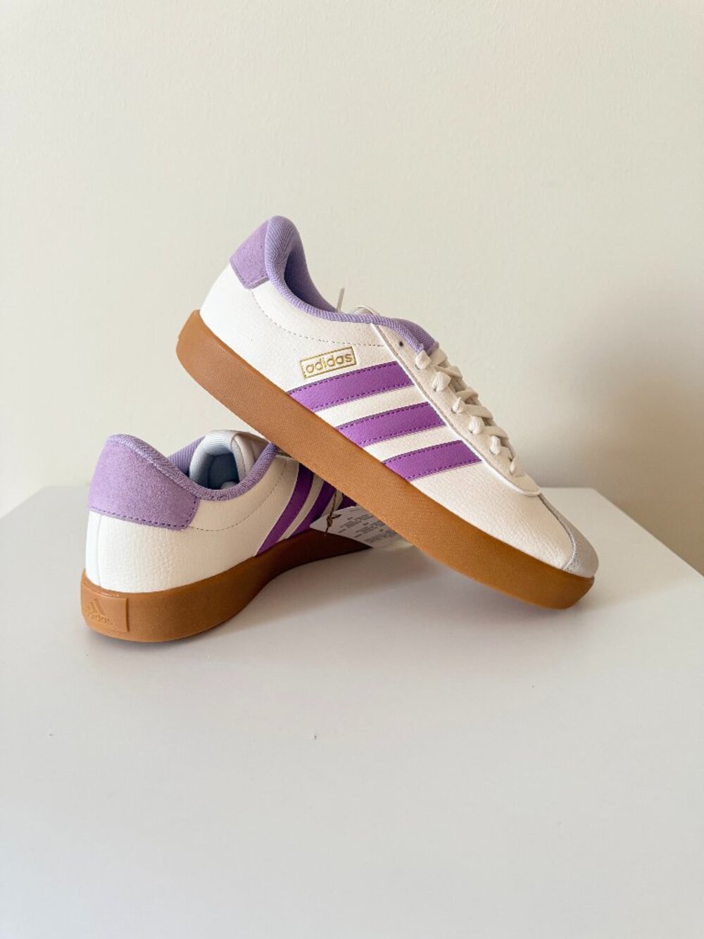 Brand new Women’s Adidas VL Court 3.0 Size 7.5